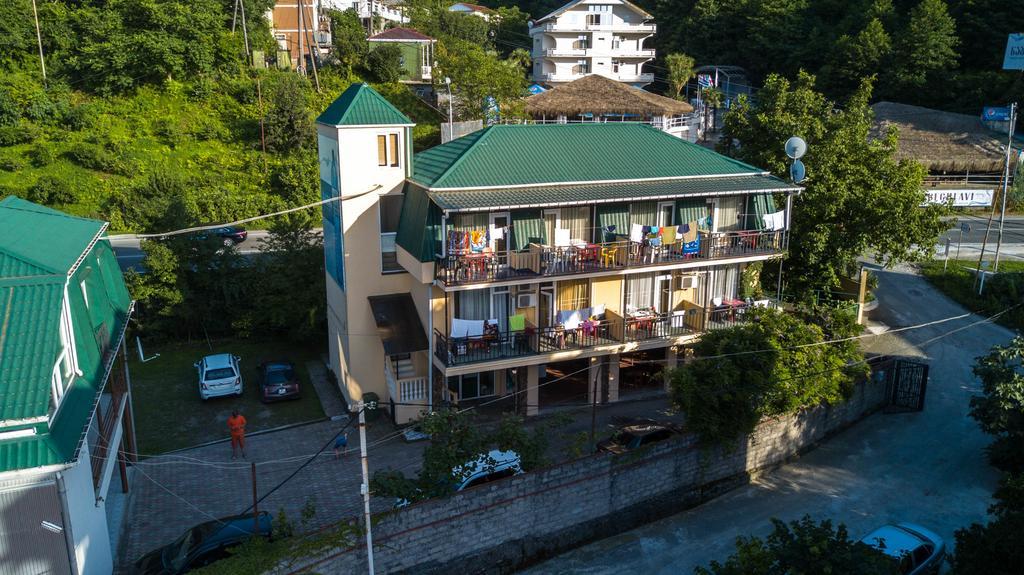 Green Hotel Kwariati Exterior foto